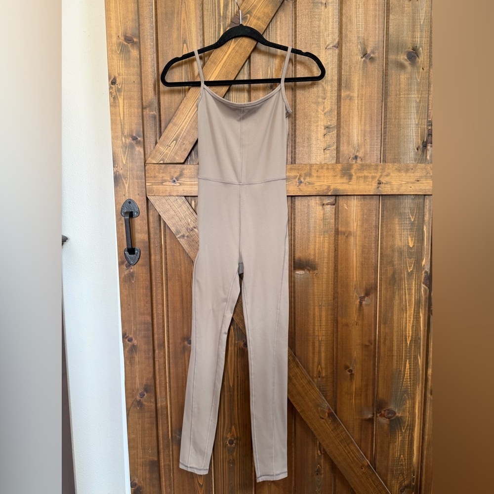 Aritzia Wilfred Free Divinity Jumpsuit Pull On Women’s Sz XXS Brown/Gray EUC
